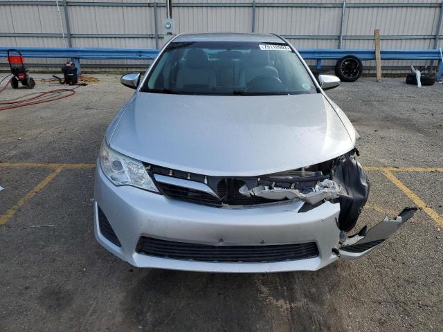4T4BF1FK9CR260319 - 2012 TOYOTA CAMRY BASE SILVER photo 5