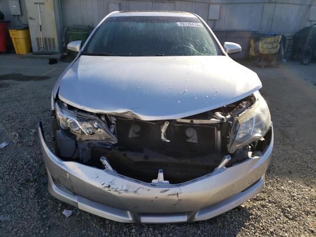 4T1BF1FK9DU235335 - 2013 TOYOTA CAMRY L SILVER photo 5