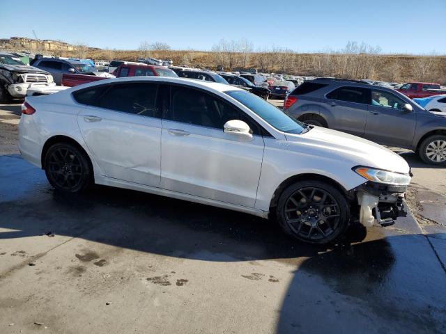 3FA6P0H99GR258929 - 2016 FORD FUSION SE WHITE photo 4