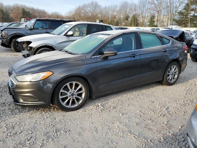 3FA6P0H76HR369678 - 2017 FORD FUSION SE GRAY photo 1