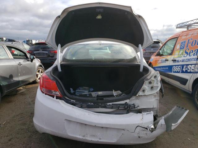 2G4GP5EC0B9204229 - 2011 BUICK REGAL CXL WHITE photo 6