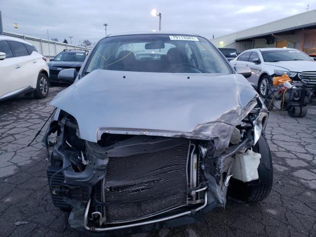 KL1TD5DE2BB225314 - 2011 CHEVROLET AVEO LS ნაცრისფერი ფოტო 5