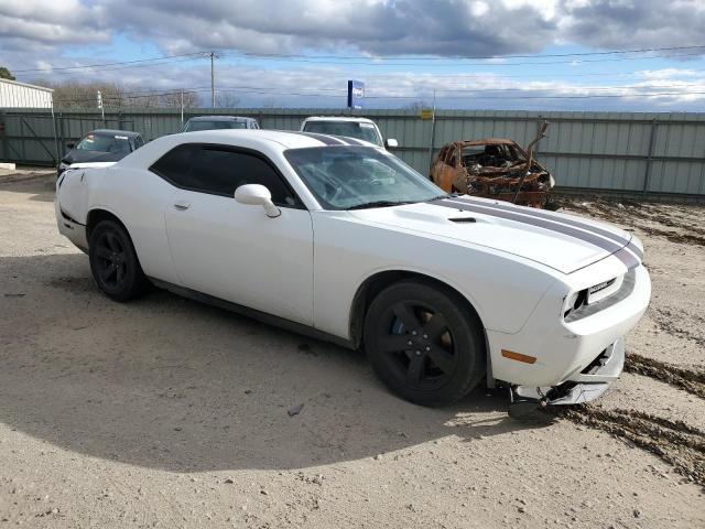 2C3CDYAG2DH581535 - 2013 DODGE CHALLENGER SXT WHITE photo 4