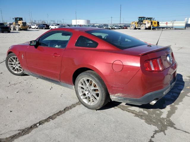 1ZVBP8AM5C5266946 - 2012 FORD MUSTANG MAROON photo 2