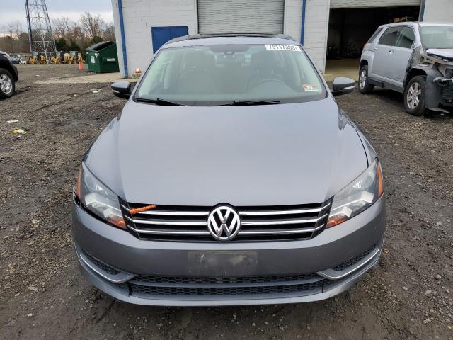 1VWBP7A37DC094613 - 2013 VOLKSWAGEN PASSAT SE GRAY photo 5