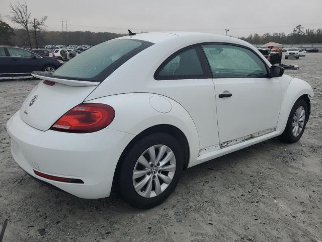 3VWF17AT1HM603845 - 2017 VOLKSWAGEN BEETLE 1.8T WHITE photo 3