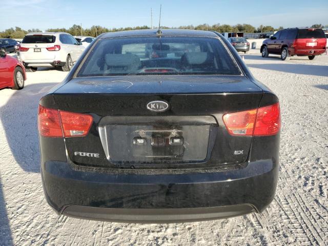 KNAFU4A27A5807574 - 2010 KIA FORTE EX BLACK photo 6