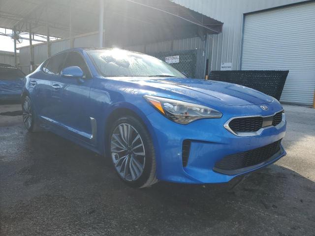 KNAE25LA8K6054385 - 2019 KIA STINGER PREMIUM BLUE photo 4