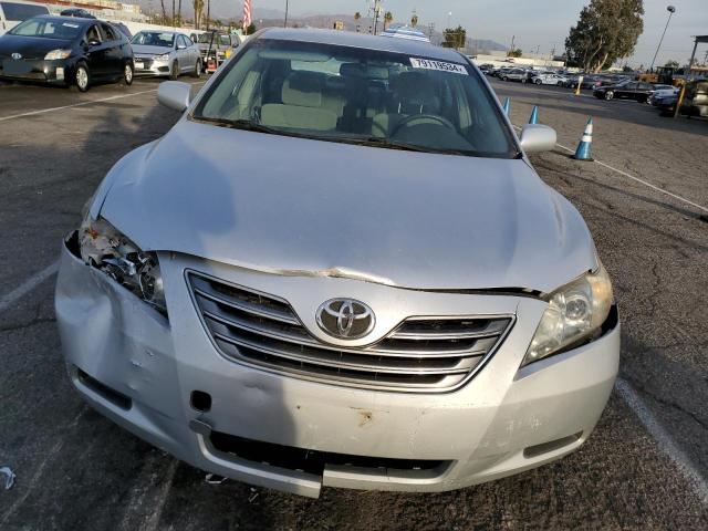 JTNBB46K173036402 - 2007 TOYOTA CAMRY HYBRID SILVER photo 5