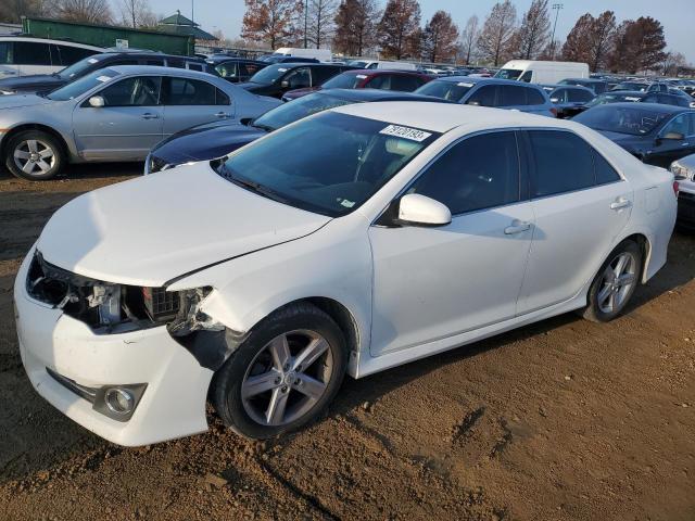 4T1BF1FK5CU562300 - 2012 TOYOTA CAMRY BASE WHITE photo 1