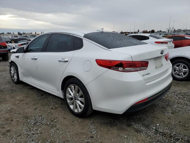 5XXGT4L3XGG002379 - 2016 KIA OPTIMA LX WHITE photo 2