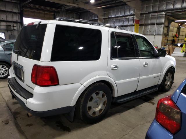 5LMFU28586LJ27587 - 2006 LINCOLN NAVIGATOR თეთრი ფოტო 3
