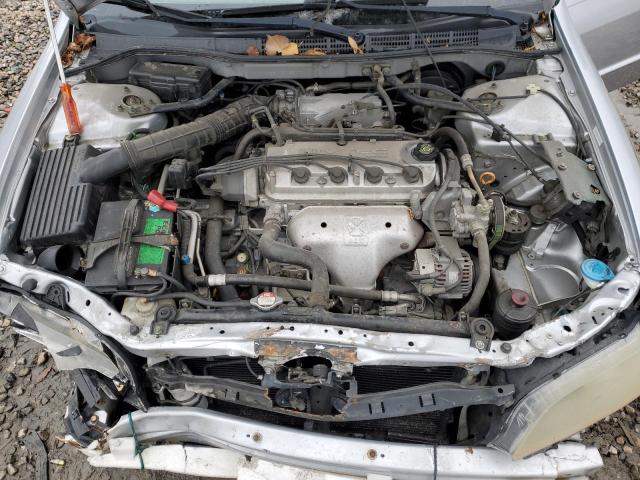 JHMCG56702C032070 - 2002 HONDA ACCORD SE SILVER photo 11