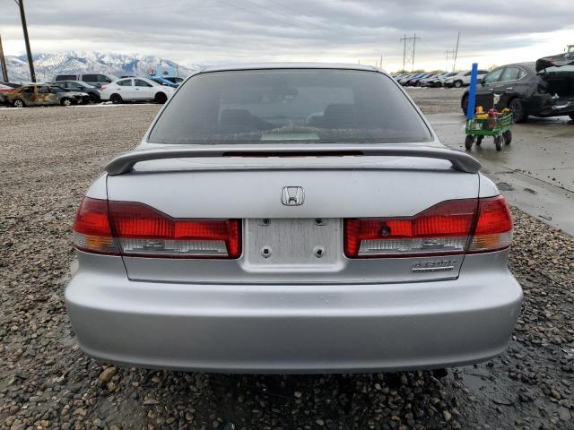 JHMCG56702C032070 - 2002 HONDA ACCORD SE SILVER photo 6