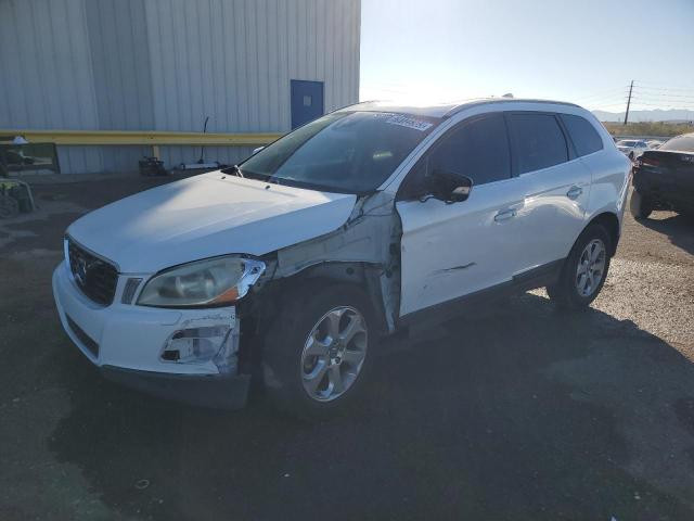 2013 VOLVO XC60 3.2, 