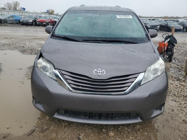 5TDKK3DC3FS589415 - 2015 TOYOTA SIENNA LE GRAY photo 5