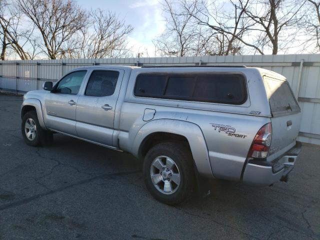 5TEMU52N59Z615538 - 2009 TOYOTA TACOMA DOUBLE CAB LONG BED SILVER photo 2