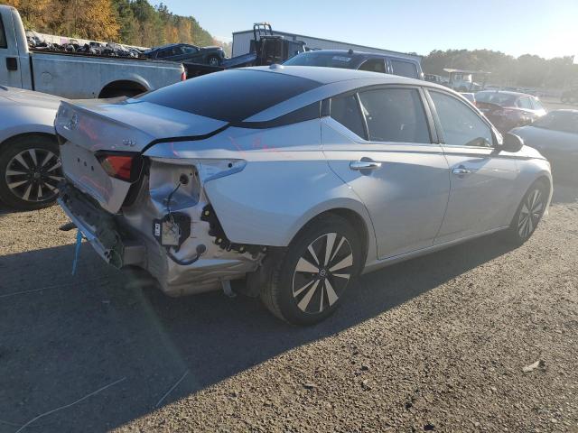 1N4BL4DV7MN313526 - 2021 NISSAN ALTIMA SV SILVER photo 3