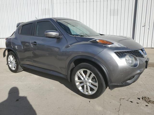 JN8AF5MVXFT564899 - 2015 NISSAN JUKE S SILVER photo 4