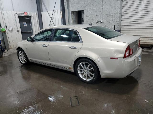 1G1ZE5E00AF131614 - 2010 CHEVROLET MALIBU LTZ ოქროსფერი ფოტო 2