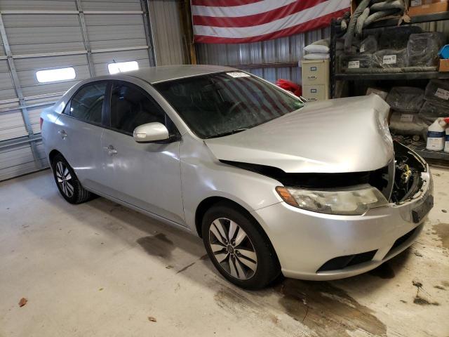 KNAFU4A21A5066614 - 2010 KIA FORTE EX SILVER photo 4