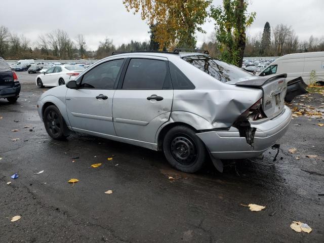 1FAHP38302W346408 - 2002 FORD FOCUS ZTS SILVER photo 2