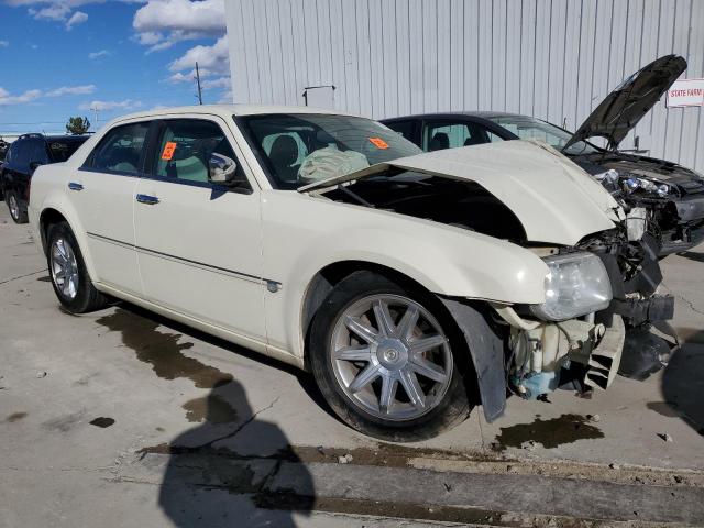 2C3LA63H86H211843 - 2006 CHRYSLER 300C WHITE photo 4