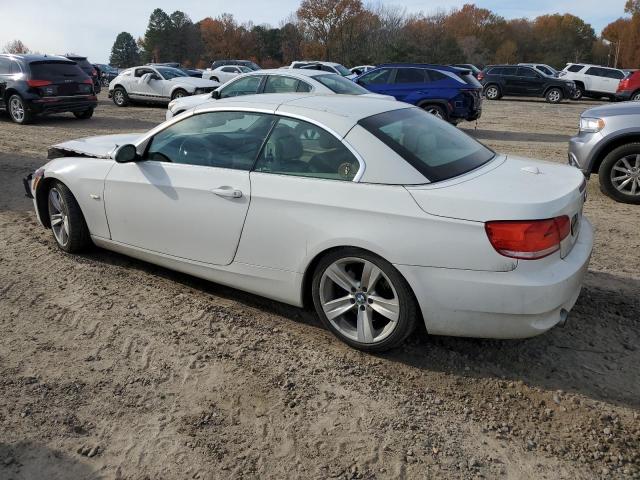 WBAWL73529P182822 - 2009 BMW 335 I WHITE photo 2