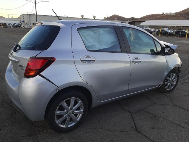 VNKKTUD34HA074465 - 2017 TOYOTA YARIS L SILVER photo 3