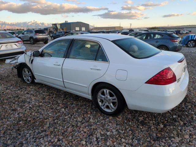 1HGCM56767A091669 - 2007 HONDA ACCORD EX WHITE photo 2