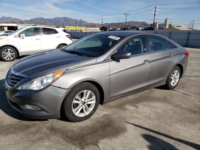 5NPEB4AC1DH727057 - 2013 HYUNDAI SONATA GLS SILVER photo 1