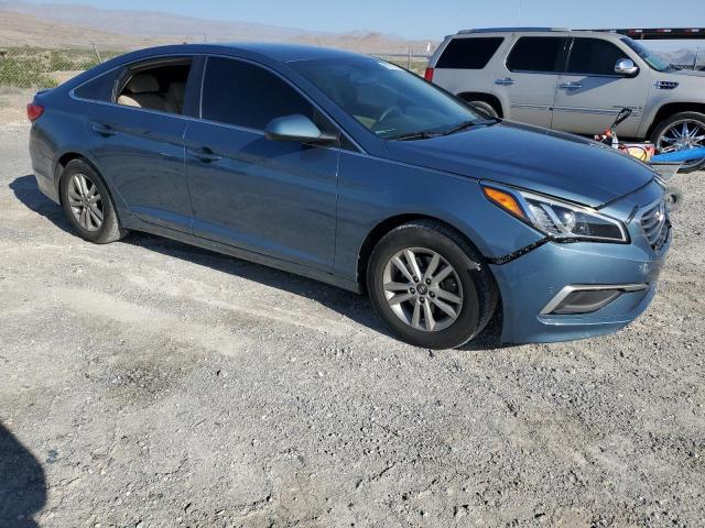 5NPE24AF5HH554465 - 2017 HYUNDAI SONATA SE BLUE photo 4