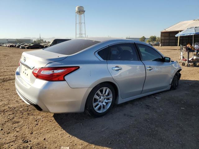 1N4AL3AP3GN377997 - 2016 NISSAN ALTIMA 2.5 SILVER photo 3