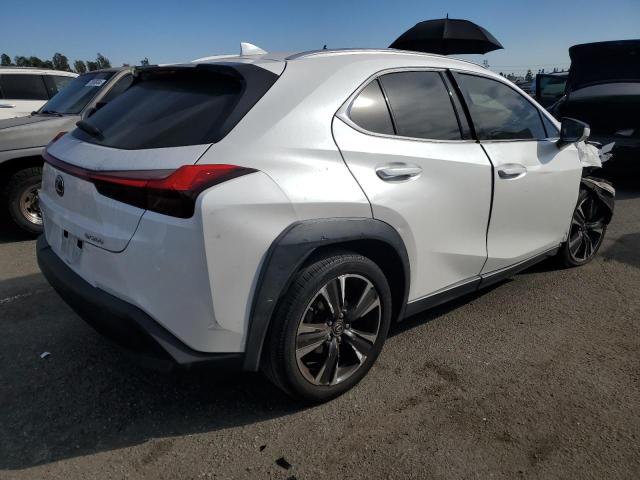 JTHY3JBH4K2014363 - 2019 LEXUS UX 200 WHITE photo 3