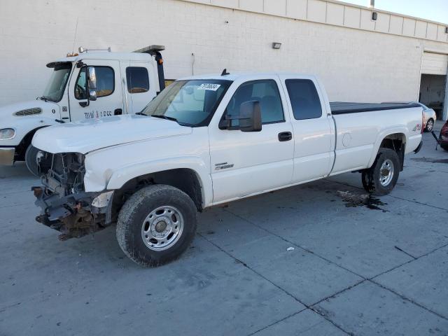 1GCHK39DX6E233268 - 2006 CHEVROLET SILVERADO K3500 WHITE photo 1