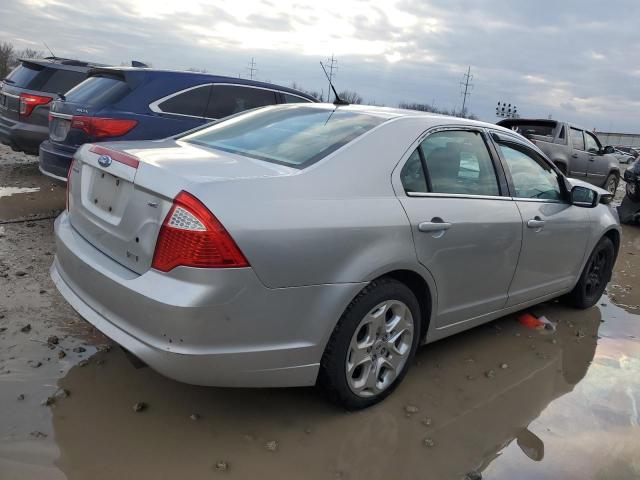 3FAHP0HG1AR120395 - 2010 FORD FUSION SE SILVER photo 3