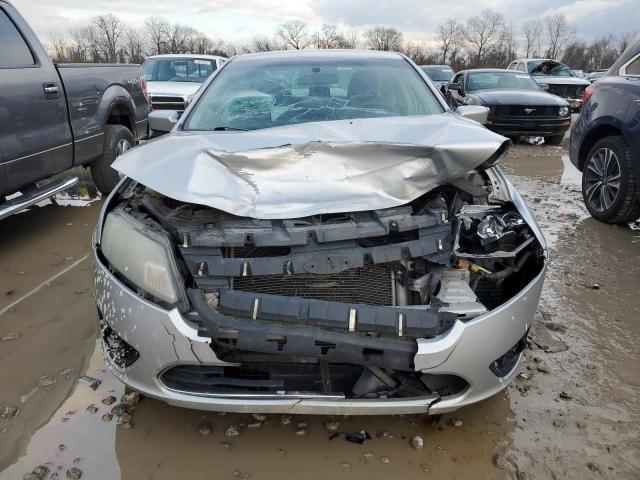 3FAHP0HG1AR120395 - 2010 FORD FUSION SE SILVER photo 5