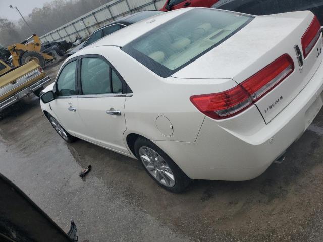 3LNHL2GCXAR750718 - 2010 LINCOLN MKZ WHITE photo 2