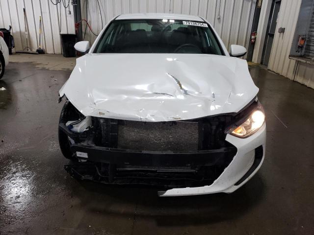 5NPD84LF0JH318318 - 2018 HYUNDAI ELANTRA SEL WHITE photo 5