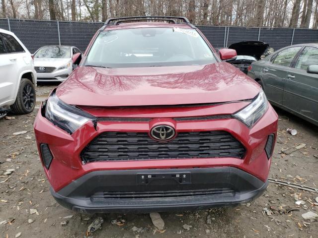 2T3P1RFV3PW362820 - 2023 TOYOTA RAV4 XLE RED photo 5