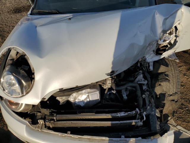 WMWSU3C54CT186132 - 2012 MINI COOPER SILVER photo 11