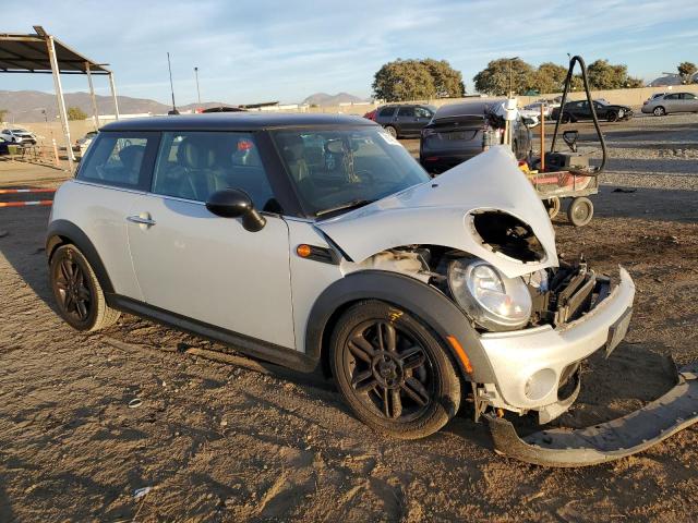 WMWSU3C54CT186132 - 2012 MINI COOPER SILVER photo 4
