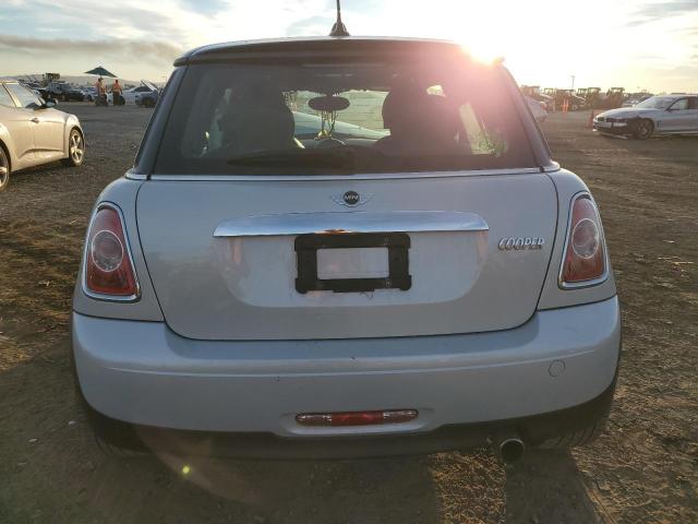 WMWSU3C54CT186132 - 2012 MINI COOPER SILVER photo 6