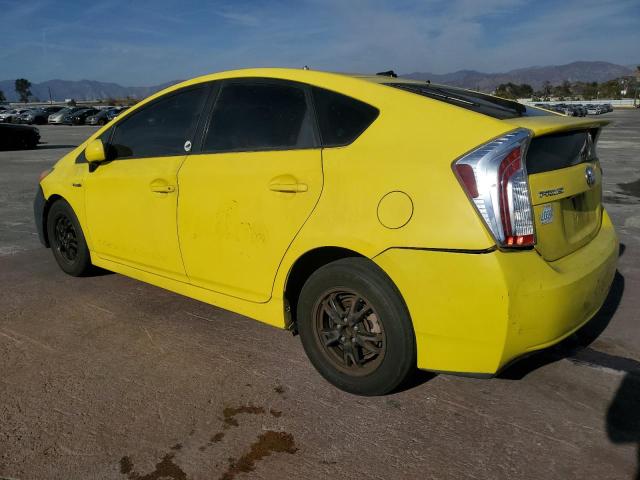 JTDKN3DU8E1757903 - 2014 TOYOTA PRIUS YELLOW photo 2