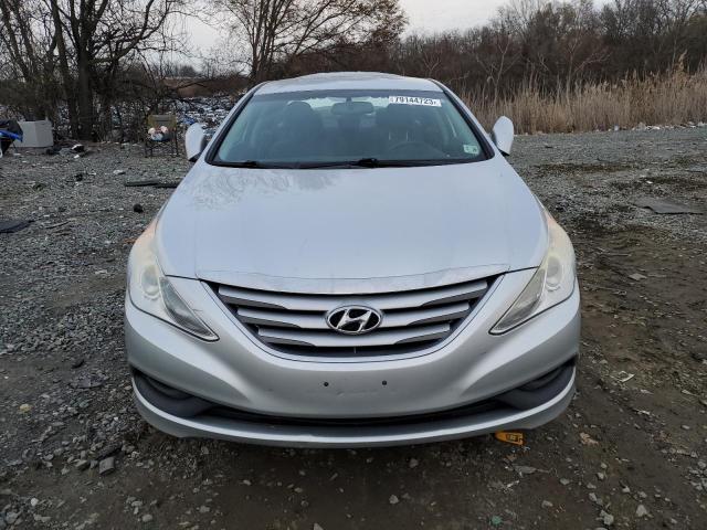 5NPEB4AC2EH934137 - 2014 HYUNDAI SONATA GLS SILVER photo 5