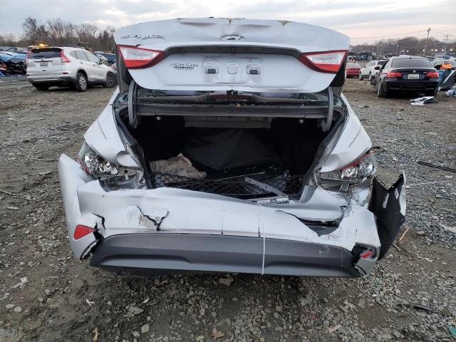 5NPEB4AC2EH934137 - 2014 HYUNDAI SONATA GLS SILVER photo 6