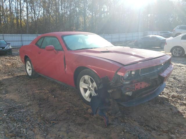 2C3CDYAG7DH569574 - 2013 DODGE CHALLENGER SXT RED photo 4