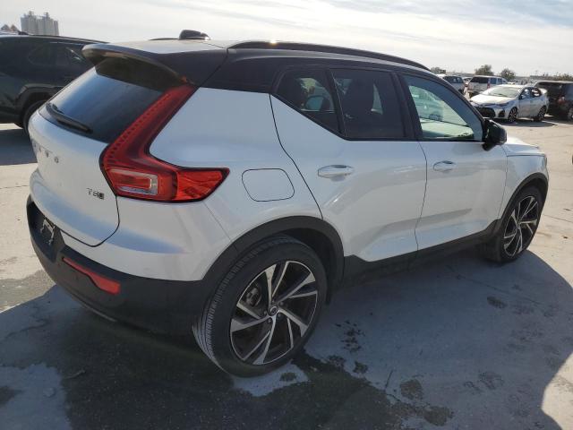 YV4162UM1N2659676 - 2022 VOLVO XC40 T5 R-DESIGN WHITE photo 3