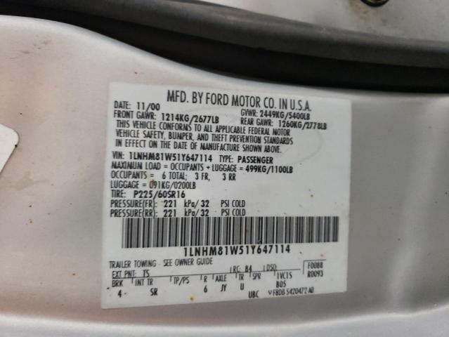 1LNHM81W51Y647114 - 2001 LINCOLN TOWN CAR EXECUTIVE SILVER photo 12