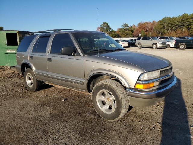 1GNCS13W7Y2104473 - 2000 CHEVROLET BLAZER TAN photo 4